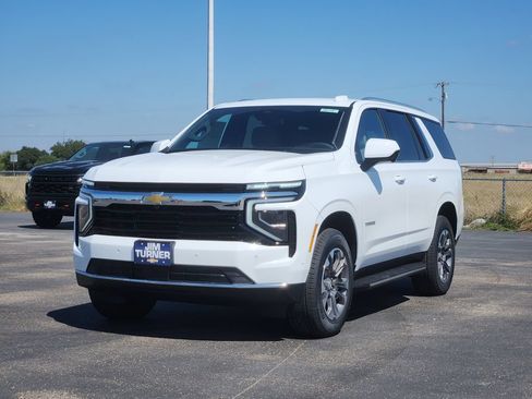 New 2026 Chevrolet Tahoe LS RWD image 4