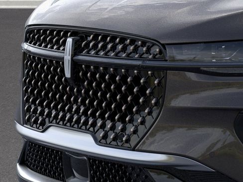New 2026 Lincoln Nautilus Black Label AWD/4WD image 17
