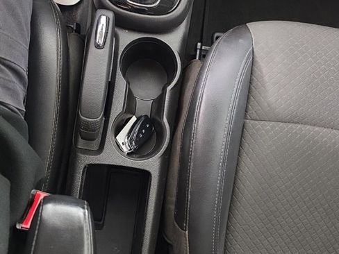 Used 2019 Buick Encore Preferred image 22