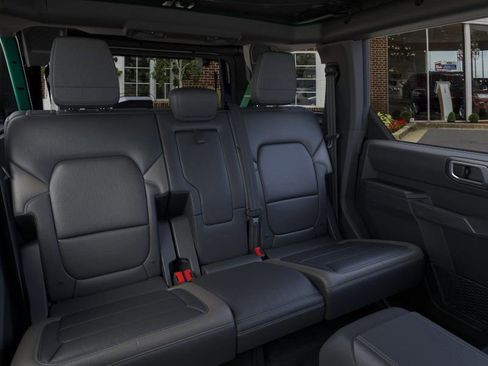 New 2025 Ford Bronco Outer Banks image 11