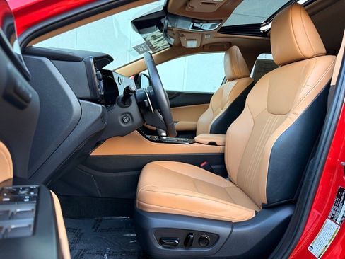 Certified 2025 Lexus NX 250 FWD w/ Premium Package image 16