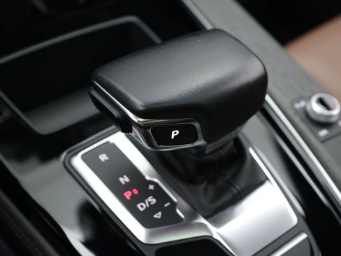 Used 2023 Audi A5 2.0T Premium Plus w/ Premium Plus AWD/4WD image 25