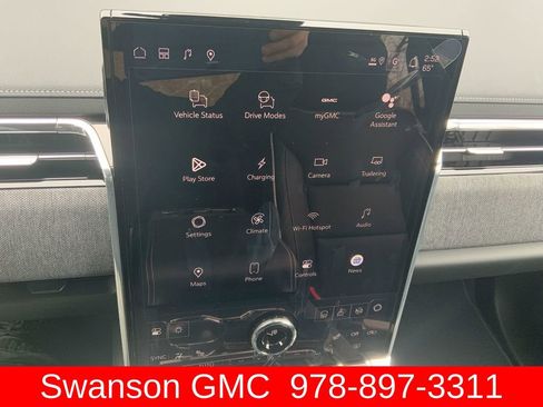 New 2026 GMC Sierra EV Elevation image 13