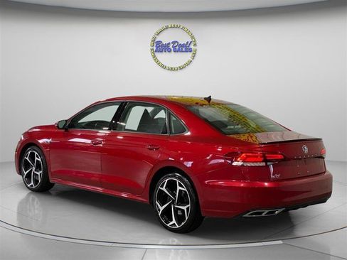 Used 2020 Volkswagen Passat 2.0T R-Line FWD image 3