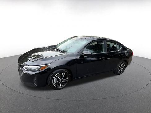 Used 2025 Nissan Sentra SV image 8