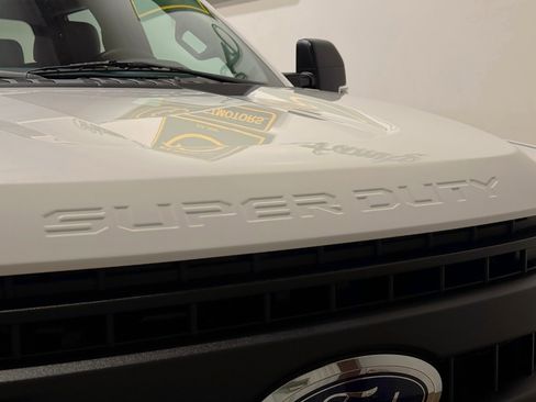 Used 2020 Ford F250 XL w/ Power Equipment Group image 50