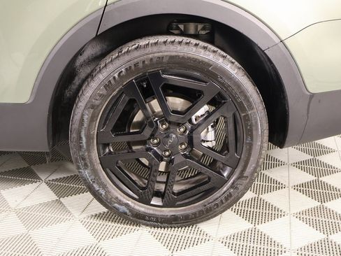 Used 2025 Kia Telluride EX X-Line image 21