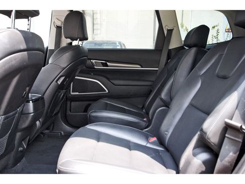 Certified 2023 Kia Telluride S w/ S Sunroof Package FWD image 28