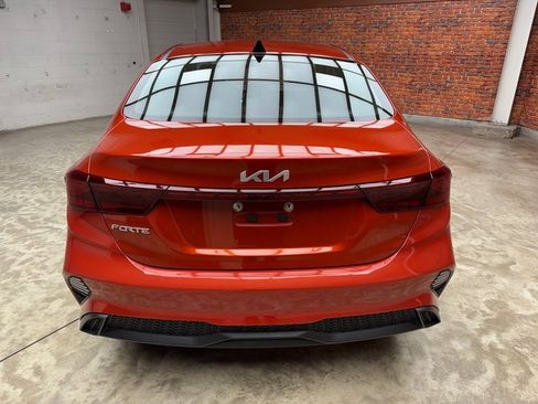 Used 2023 Kia Forte LXS image 4