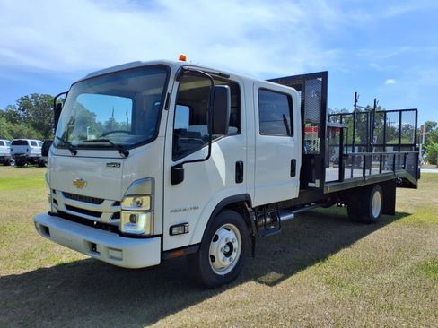 New 2024 Chevrolet Low Cab Forward image 3