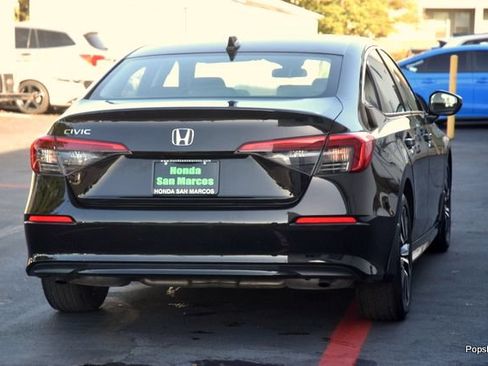 Used 2024 Honda Civic EX image 4