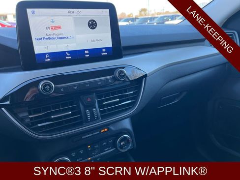 Used 2021 Ford Escape SE image 13