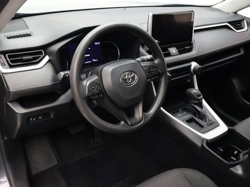 Used 2024 Toyota RAV4 XLE image 15