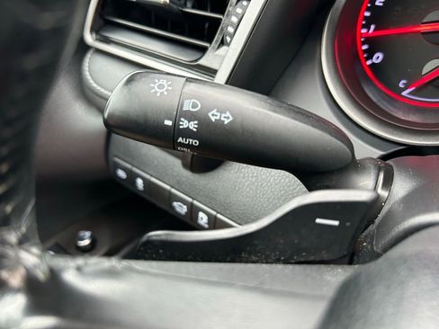 Used 2022 Toyota Camry XSE image 21