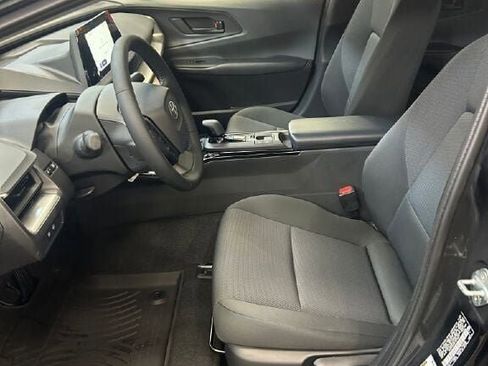 New 2026 Toyota Prius LE image 8