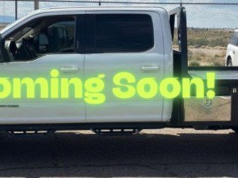 Used 2018 Ford F350 Lariat w/ Lariat Value Package AWD/4WD image 3