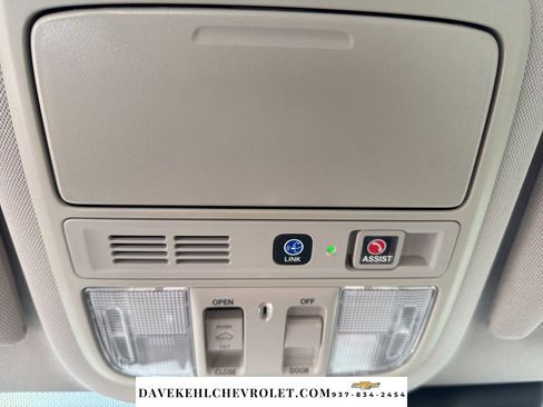Used 2018 Honda Accord Touring image 12