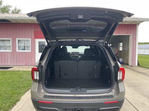 New 2026 Ford Explorer ST-Line w/ ST-Line Street Pack AWD/4WD image 30