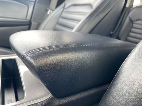 Used 2024 Ford Edge SEL image 27