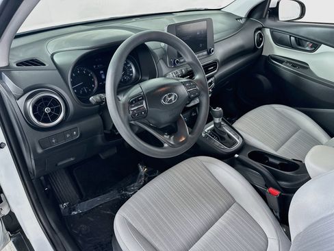 Used 2023 Hyundai Kona SEL image 9