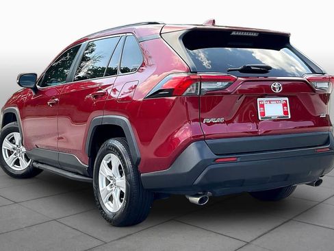 Used 2019 Toyota RAV4 XLE FWD image 12