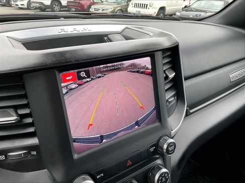 Used 2022 RAM 1500 Big Horn AWD/4WD image 15