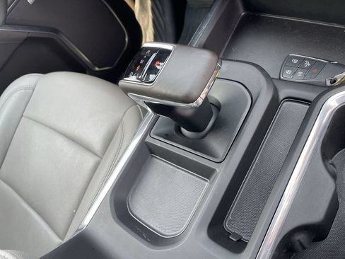 Used 2025 Chevrolet Silverado 1500 LTZ AWD/4WD image 28
