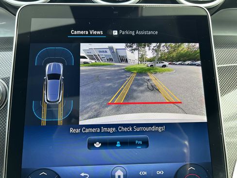 Used 2025 Mercedes-Benz GLC 43 AMG 4MATIC image 30