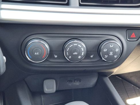 New 2026 Chevrolet Trax LS w/ LS Convenience Package image 9