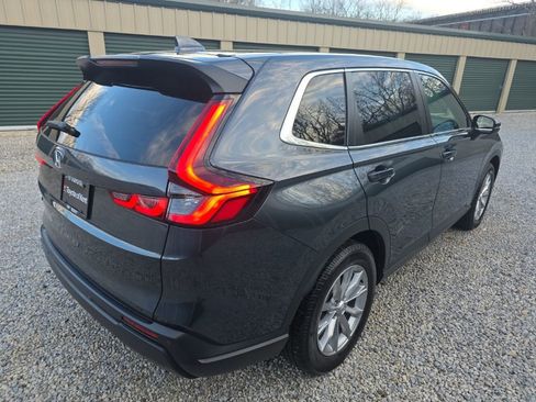 Used 2023 Honda CR-V EX-L image 5