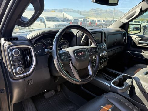 Used 2019 GMC Sierra 1500 AT4 w/ AT4 Premium Package AWD/4WD image 12