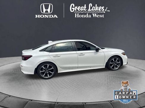 Used 2025 Honda Civic Sport image 10