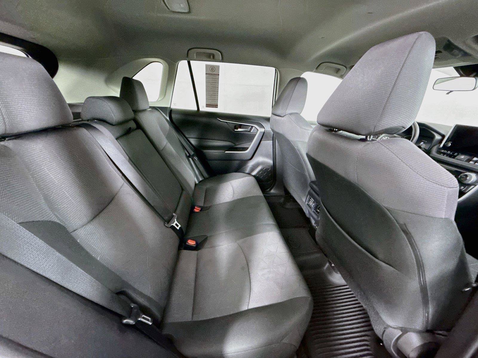 Certified 2025 Toyota RAV4 XLE FWD image 41