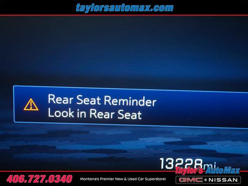 Used 2024 Chevrolet Traverse RS w/ LPO, Floor Liner Package AWD/4WD image 48