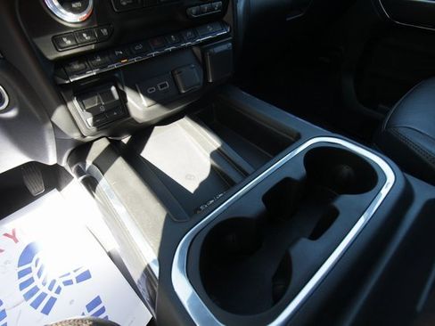 Used 2023 GMC Sierra 3500 AT4 w/ AT4 Premium Plus Package image 29