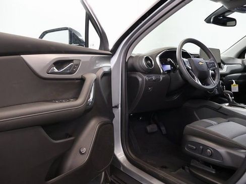 New 2026 Chevrolet Blazer LT w/ Convenience Package image 8