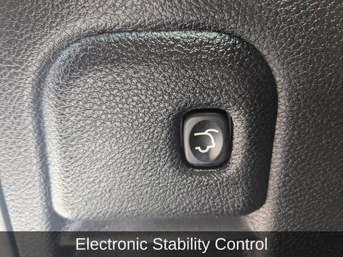 Used 2020 Jeep Grand Cherokee Limited w/ Trailer Tow Group IV image 15