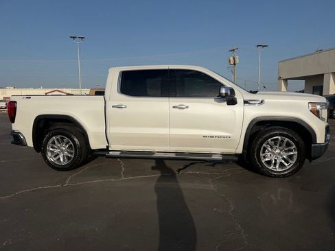 Used 2021 GMC Sierra 1500 SLT AWD/4WD image 4