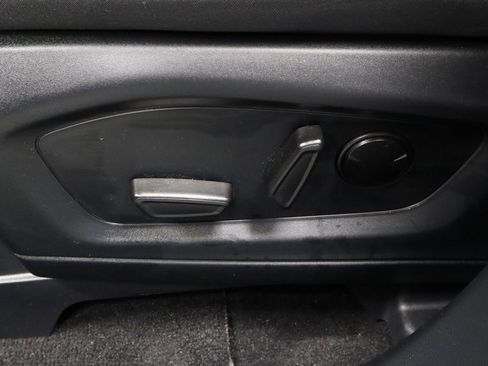 Certified 2025 Ford Explorer Active AWD/4WD image 24