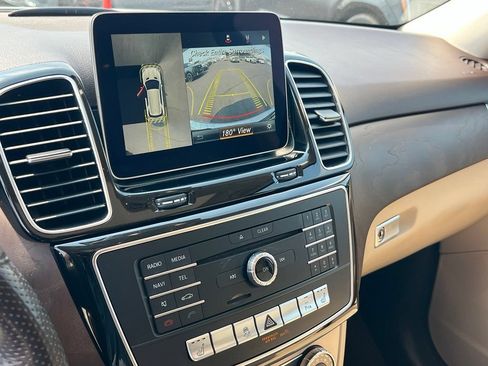 Used 2018 Mercedes-Benz GLE 350 4MATIC image 19