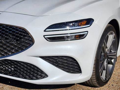 Used 2024 Genesis G70 3.3T Advanced image 7