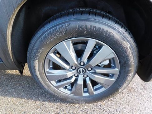Certified 2022 Nissan Pathfinder S FWD image 4