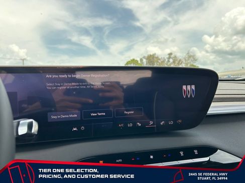 New 2026 Buick Enclave Preferred FWD image 31