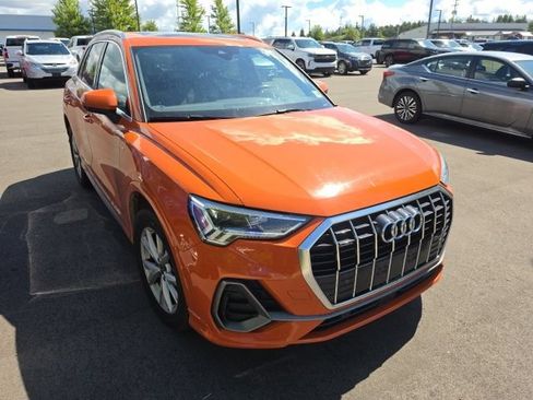 Used 2024 Audi Q3 2.0T Premium AWD/4WD image 11