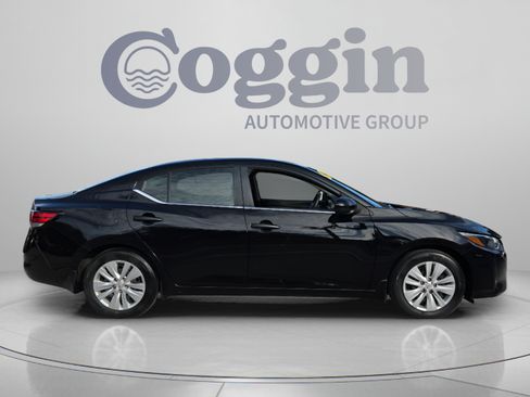 Used 2024 Nissan Sentra S FWD image 6