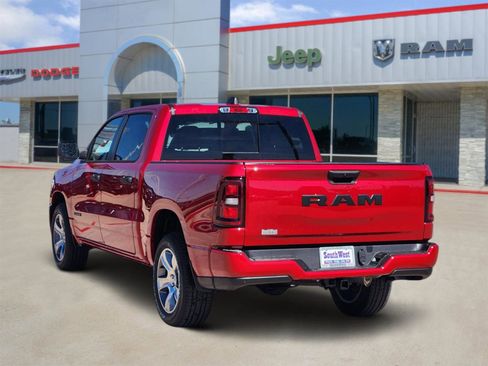 New 2026 RAM 1500 Express image 4