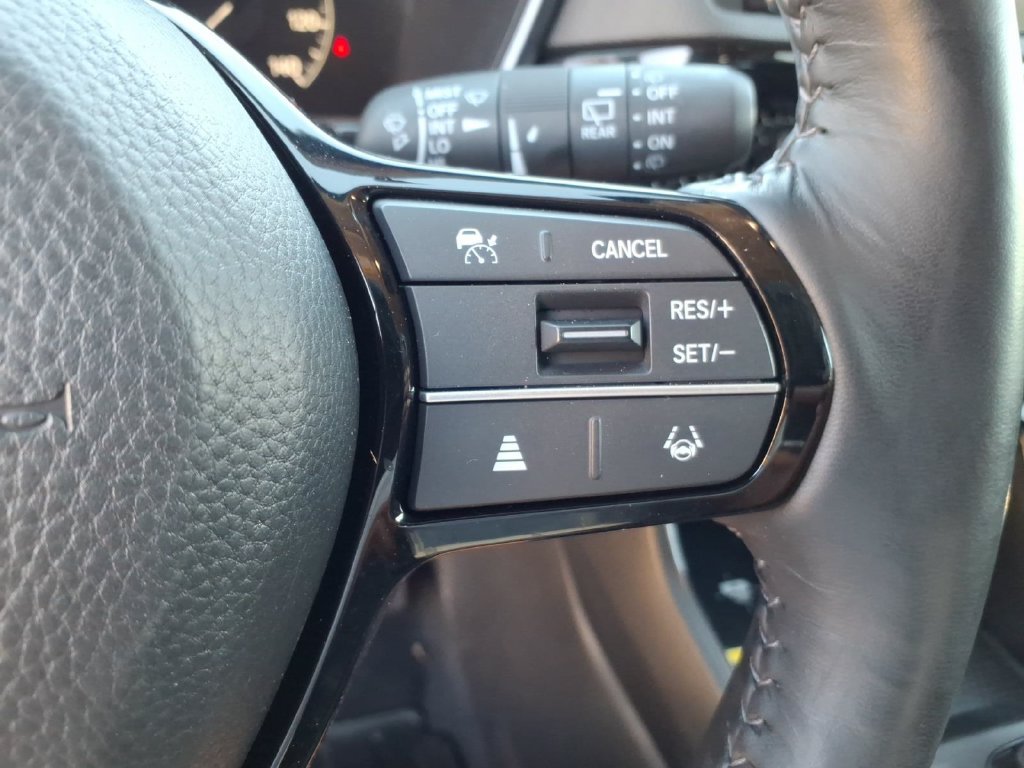 Used 2023 Honda CR-V EX-L image 32