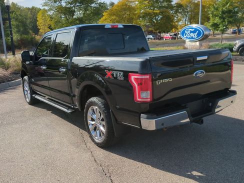 Used 2016 Ford F150 XLT w/ Equipment Group 302A Luxury image 6
