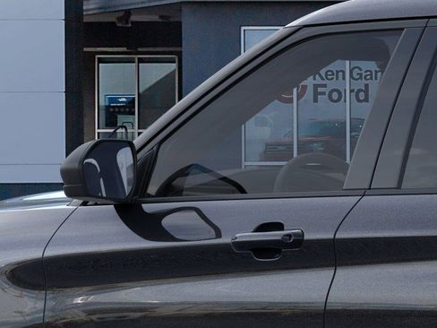 New 2025 Ford Explorer Active image 23