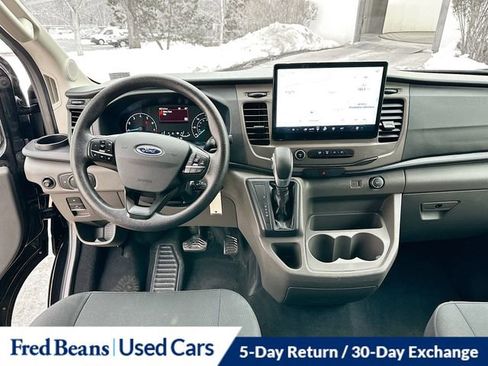 Used 2022 Ford Transit 350 XLT image 22